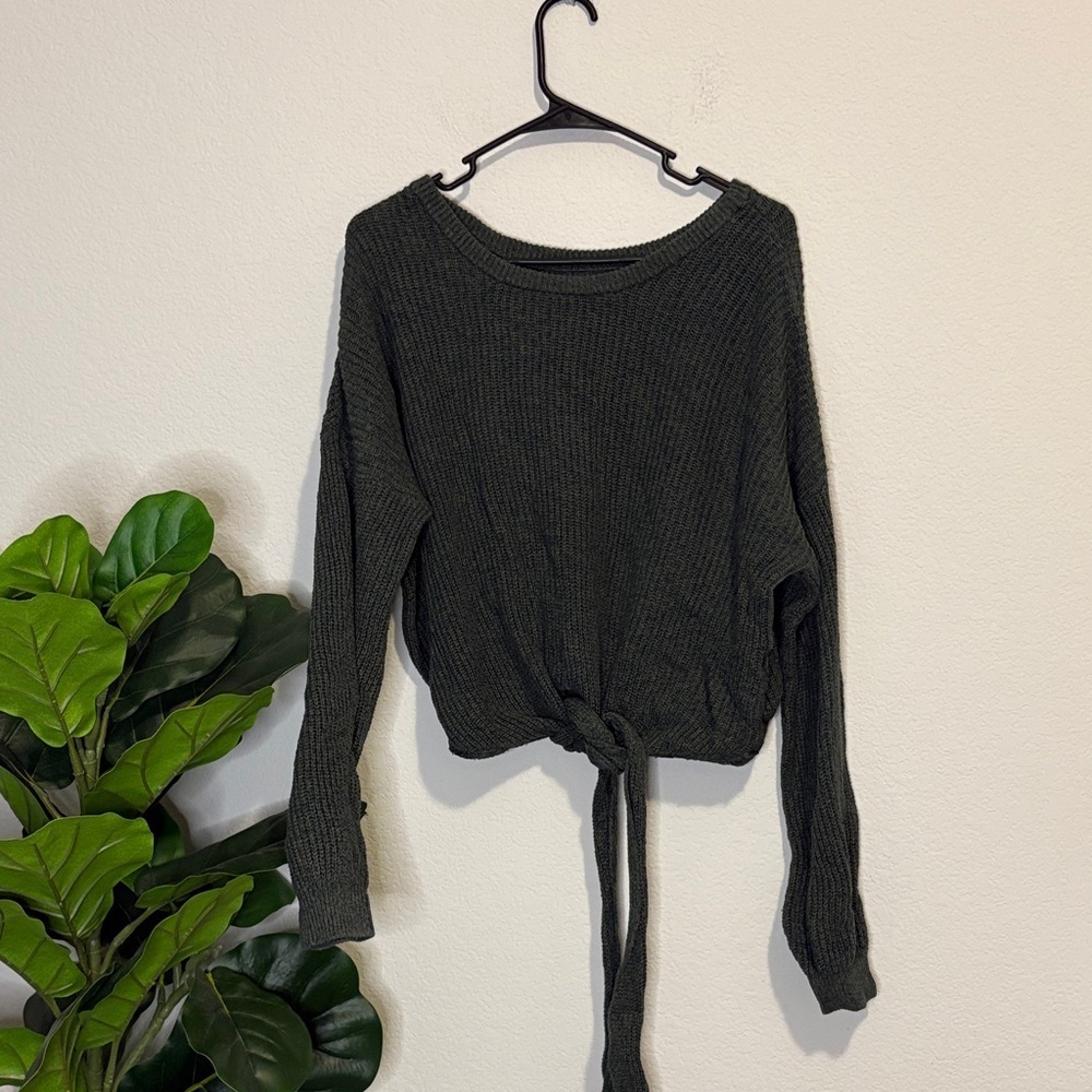 Hollister Green Gray Knit Tie-Front sweater Large